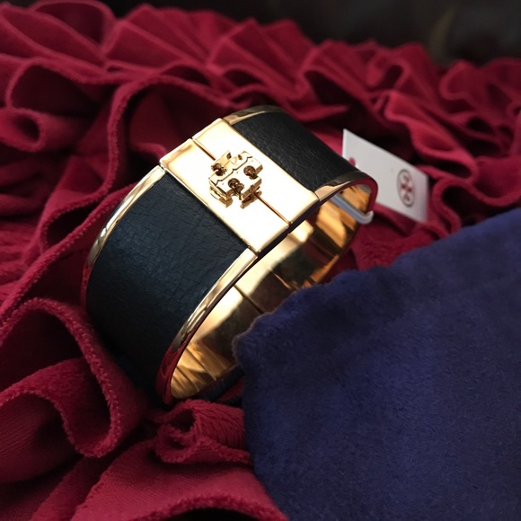 Tory burch bangle new with tag - Picture 5 of 7